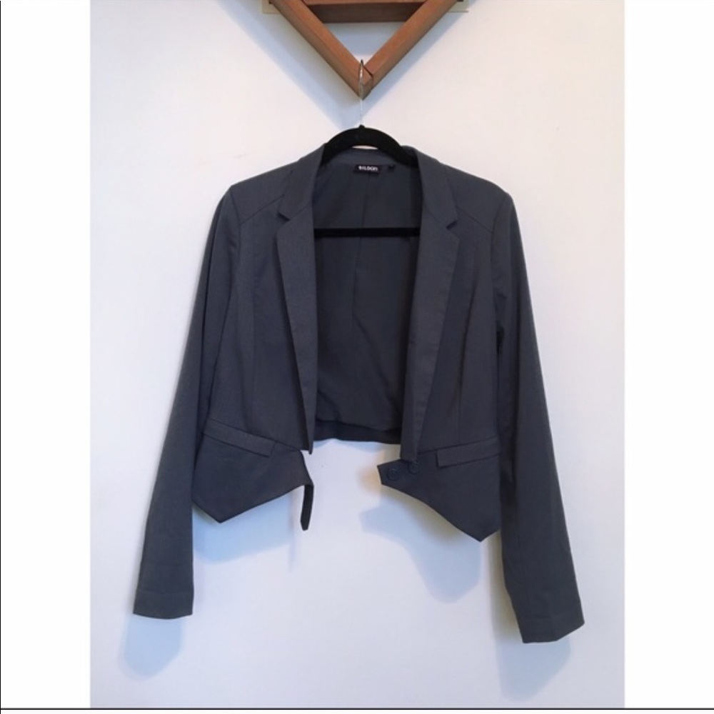 Cute cropped Blazer